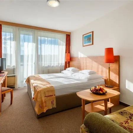 Hunguest Freya Hotel