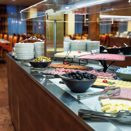 Отель Hunguest Freya 3*